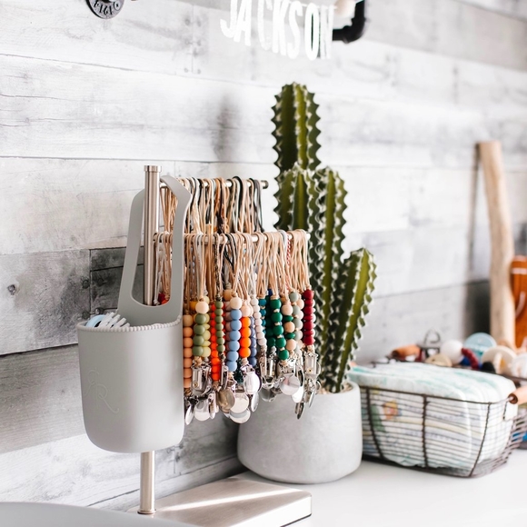 Ryan and Rose Cutie Holder - Pink Clear - Picture 3 of 5